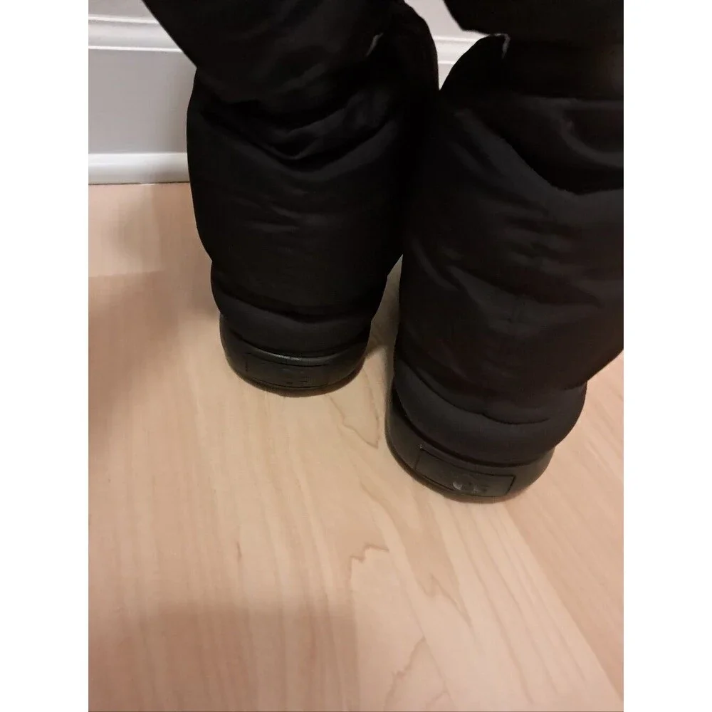UGG very nice